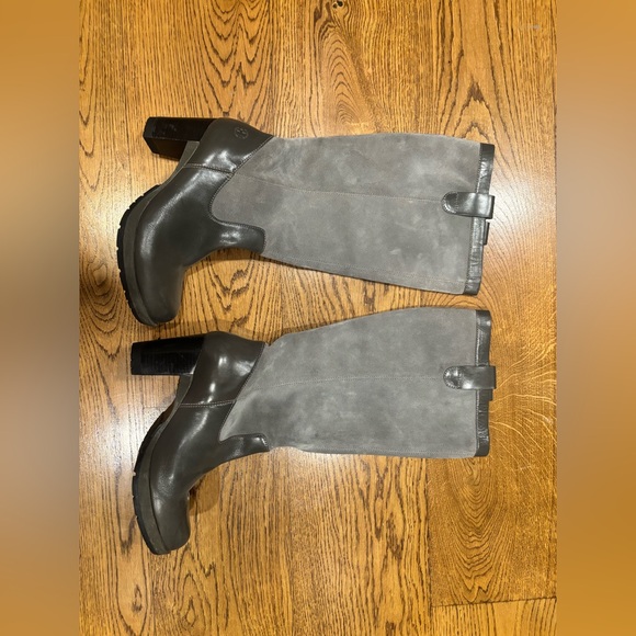 Rare Dr. Martens Women's Leather Josie Grey Boots Size 10 - Picture 6 of 6